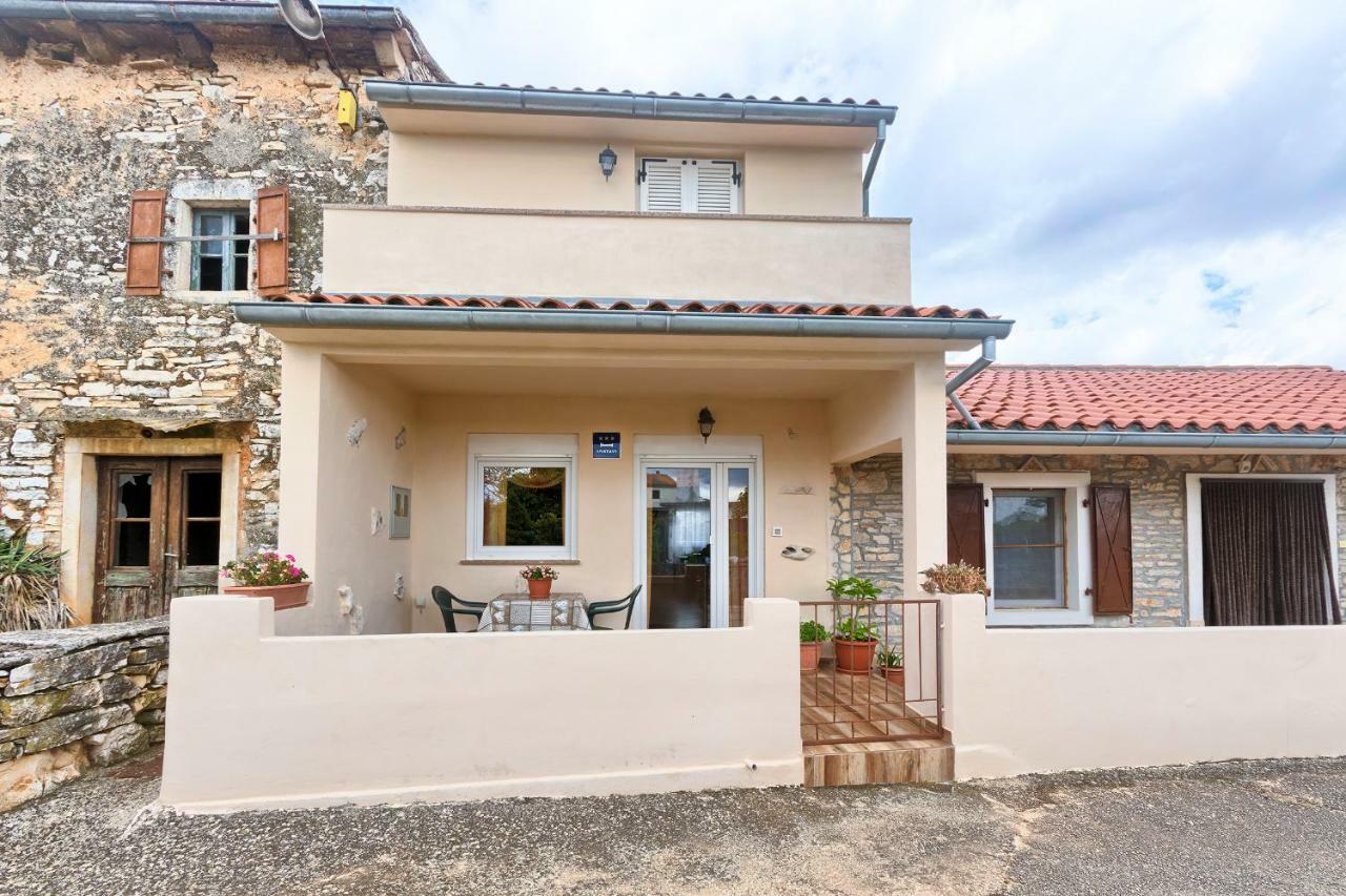 Haus Glavani Barban Exterior photo
