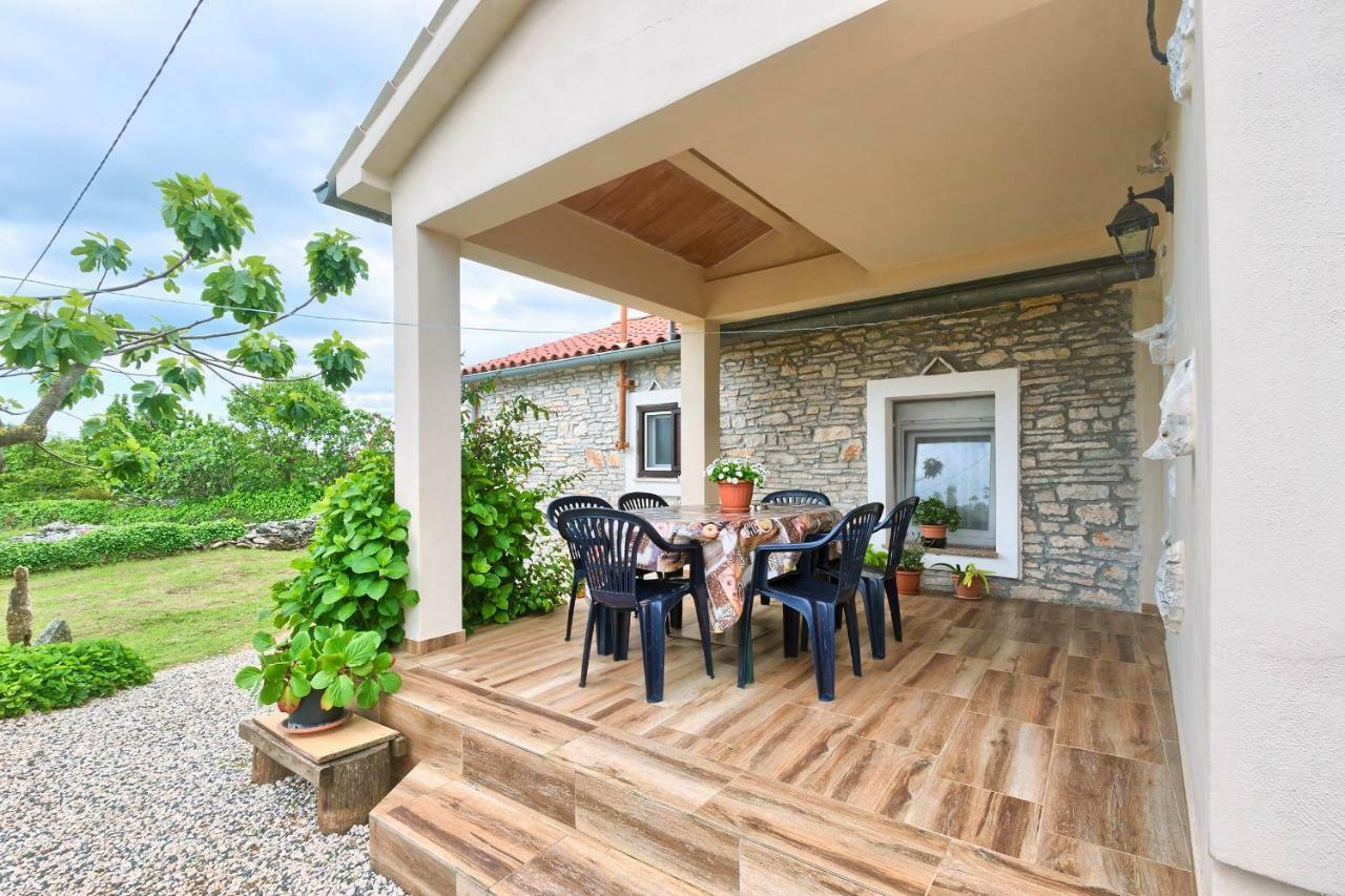 Haus Glavani Barban Exterior photo
